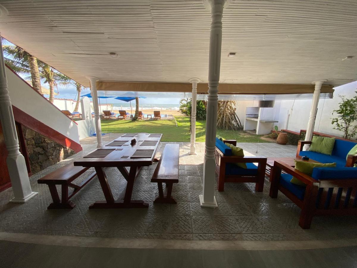 Tropical Beach House Hikkaduwa Buitenkant foto