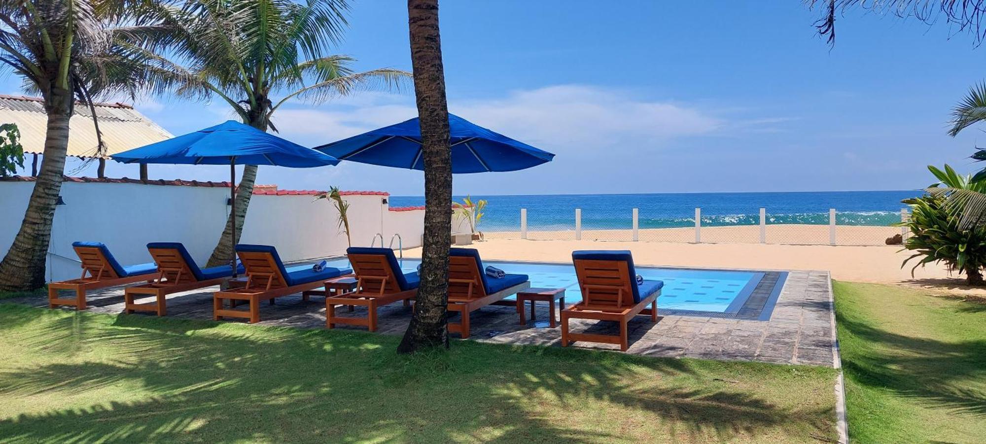 Tropical Beach House Hikkaduwa Buitenkant foto