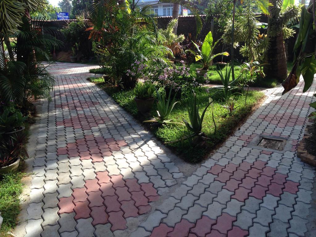 Tropical Beach House Hikkaduwa Buitenkant foto