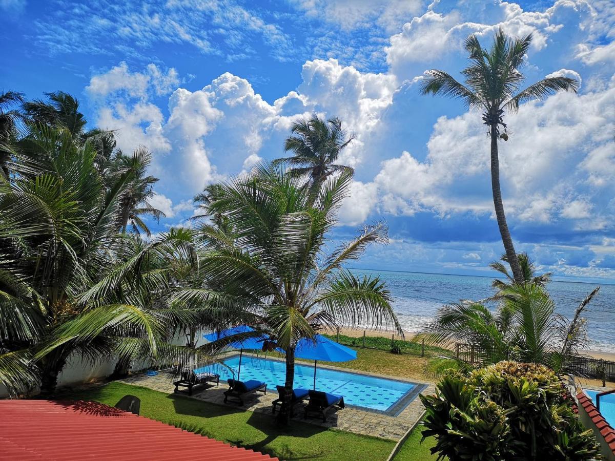 Tropical Beach House Hikkaduwa Buitenkant foto